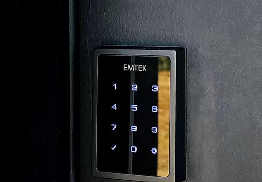 Emtek EMP21211US19 Empowered2 Electronic Touchscreen/Fingerprint Key Free Entry - Image 2