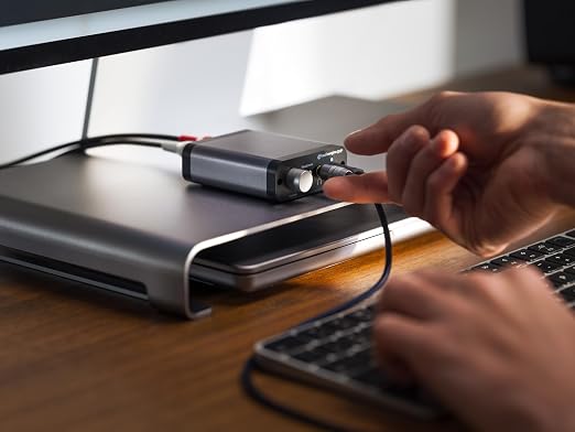 Audioengine D1P 32 Bit Portable Headphone Amplifier - Image 2
