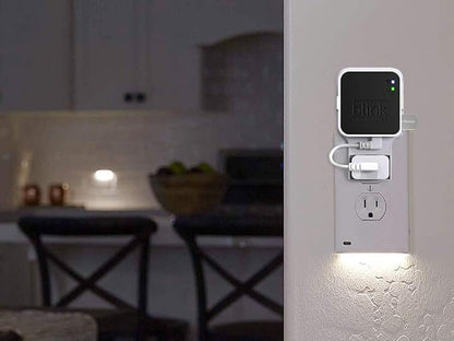 256GB USB Flash Drive and Outlet Mount - Image 6