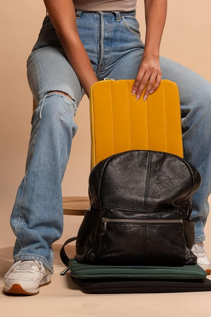 ANECDOTE Laptop Case 15-16 Inch – A Perfect Laptop Sleeve - Image 4